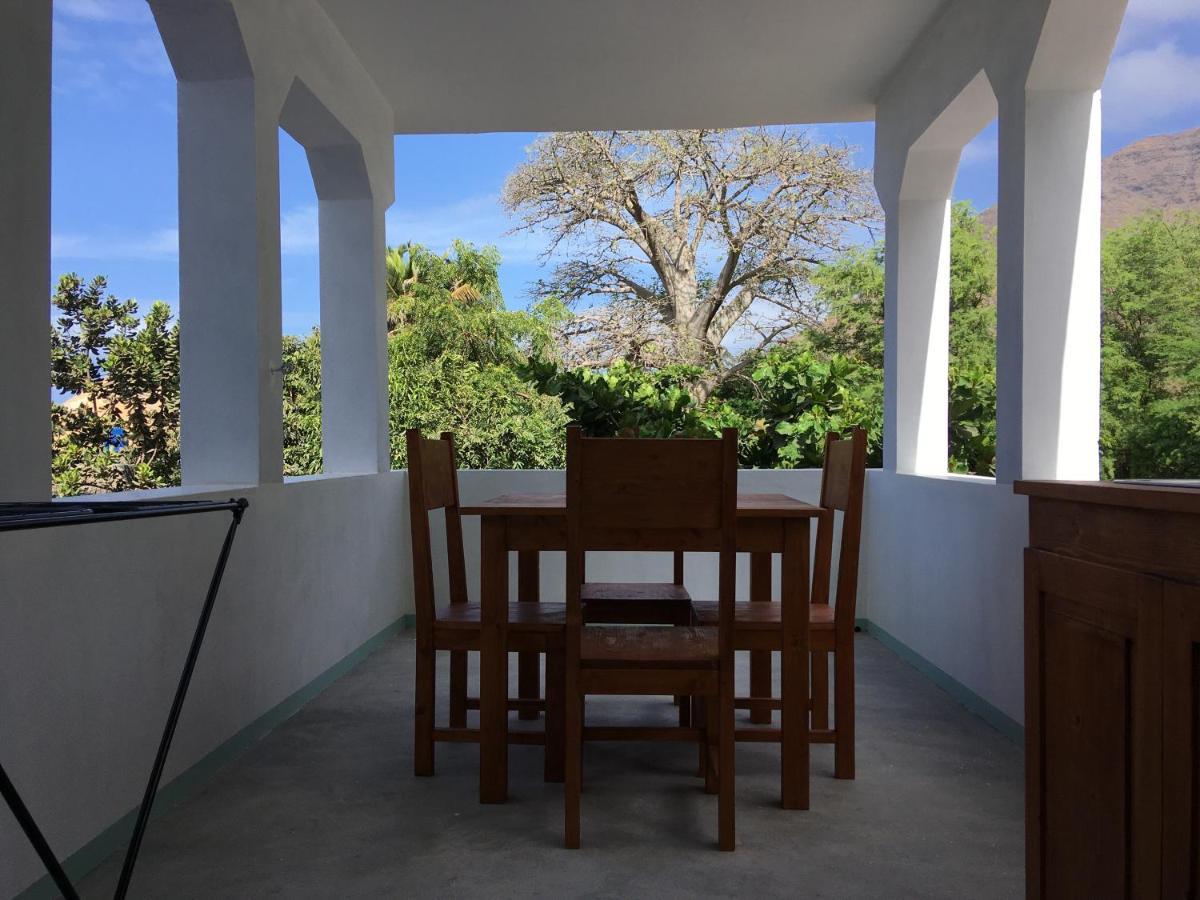 مبيت وإفطار Seladinha Casa Baobab المظهر الخارجي الصورة