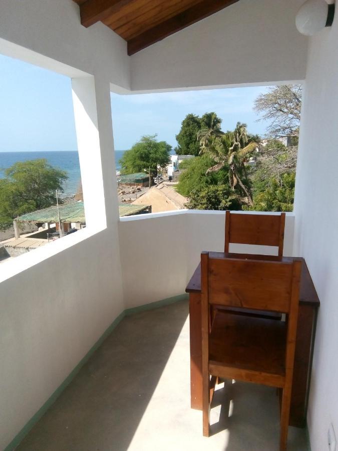 مبيت وإفطار Seladinha Casa Baobab المظهر الخارجي الصورة